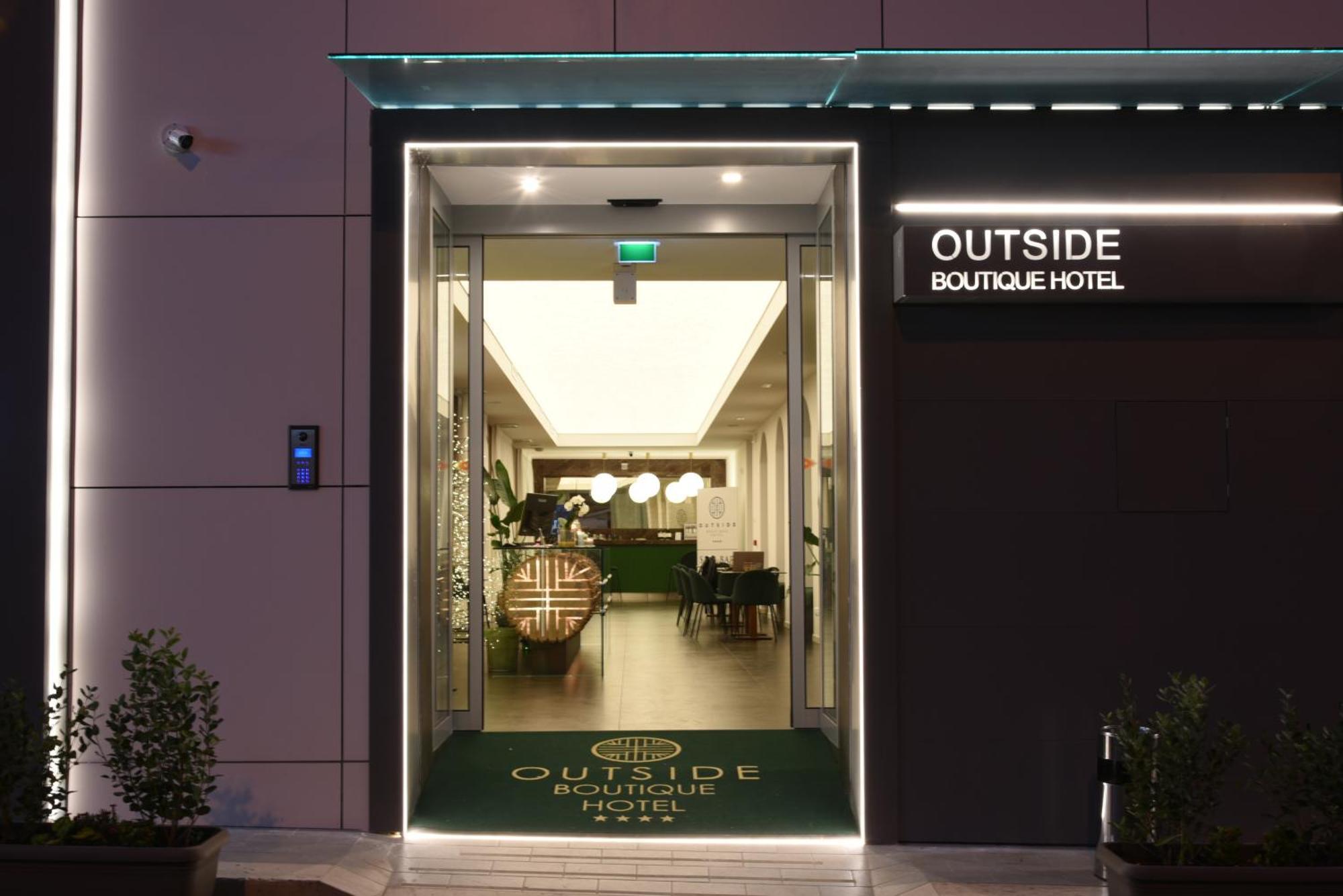Outside Boutique Hotel Foggia Exteriör bild